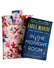 Load image into Gallery viewer, Book Sleeve