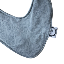 Load image into Gallery viewer, Dribble Bib