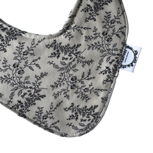 Load image into Gallery viewer, Dribble Bib