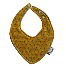 Load image into Gallery viewer, Dribble Bib