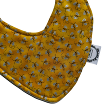 Load image into Gallery viewer, Dribble Bib