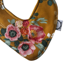 Load image into Gallery viewer, Dribble Bib