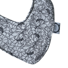 Load image into Gallery viewer, Dribble Bib